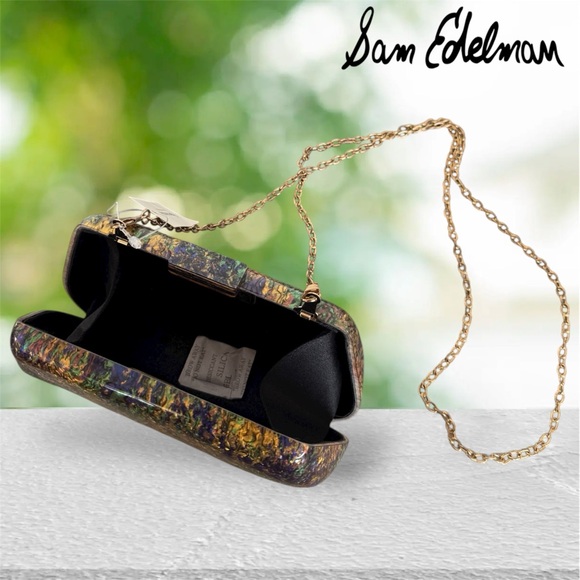 Circus by Sam Edelman Women’s Clutch with Gold Tone Chain Strap - Picture 4 of 13